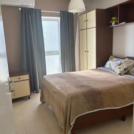 شقة Arzella Flat خليج سانت بول