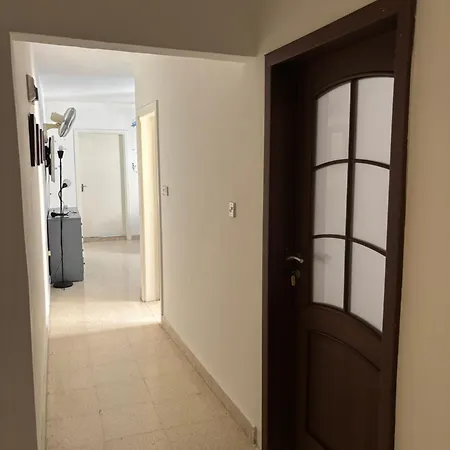 Arzella Flat * خليج سانت بول