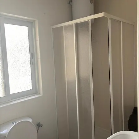 Arzella Flat Apartment *