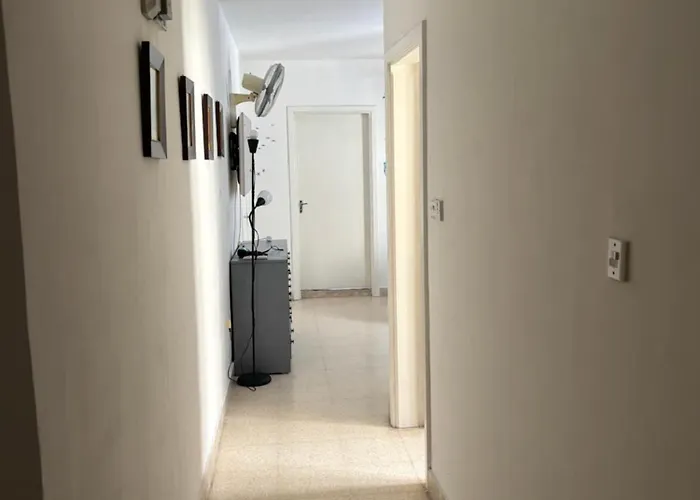 Arzella Flat St. Paul's Bay